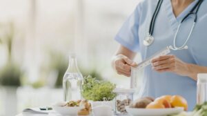 臨床栄養学とは？基礎から仕事内容・学ぶ内容までわかりやすく解説