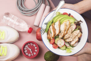 栄養学を活かせる民間資格とは？種類・特徴・仕事への活かし方