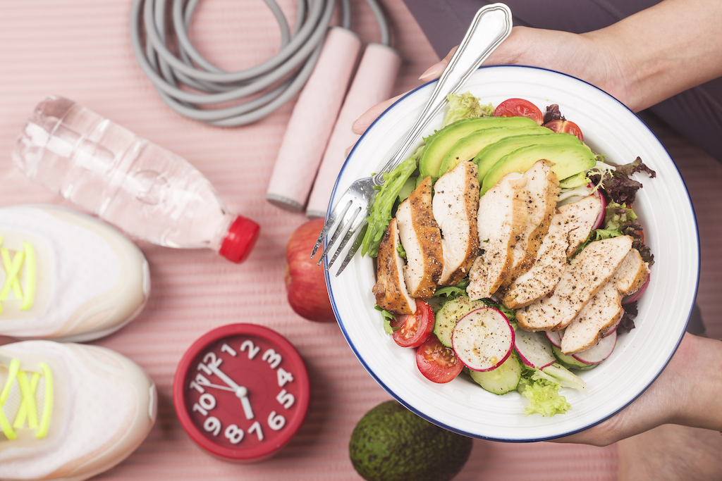 栄養学を活かせる民間資格とは？種類・特徴・仕事への活かし方